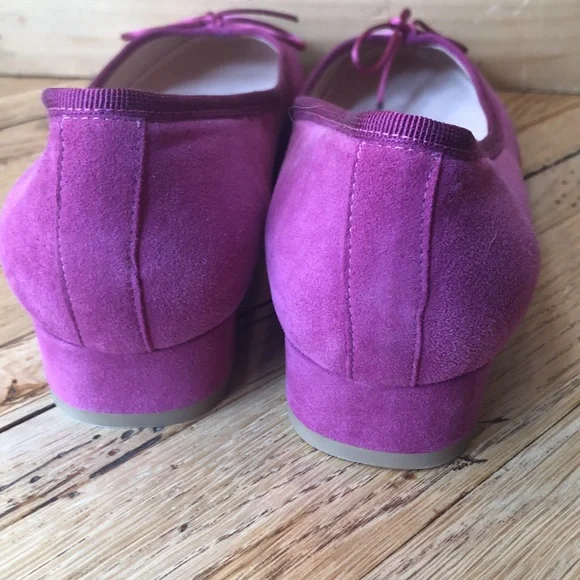 The J. Peterman Co. Suede Shoes. Size 11 - Picture 3 of 7